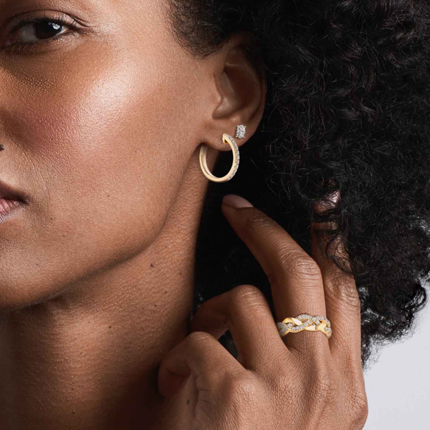 Triple Entwined Braid Ring_Product Angle_Lifestyle Image