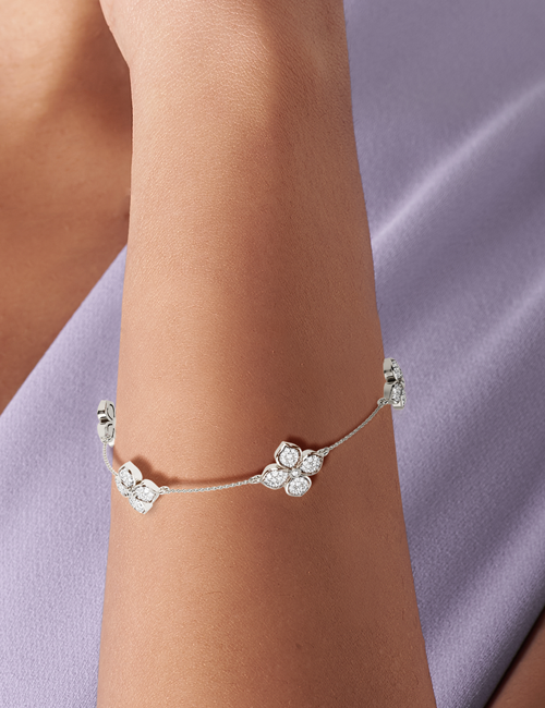La Fleur Diamond Radiant Stationed Bracelet