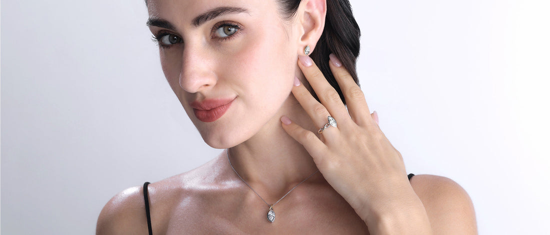 Bezel Setting Engagement Rings & Diamond Jewelry: The Secure, Low-Maintenance Style to Know