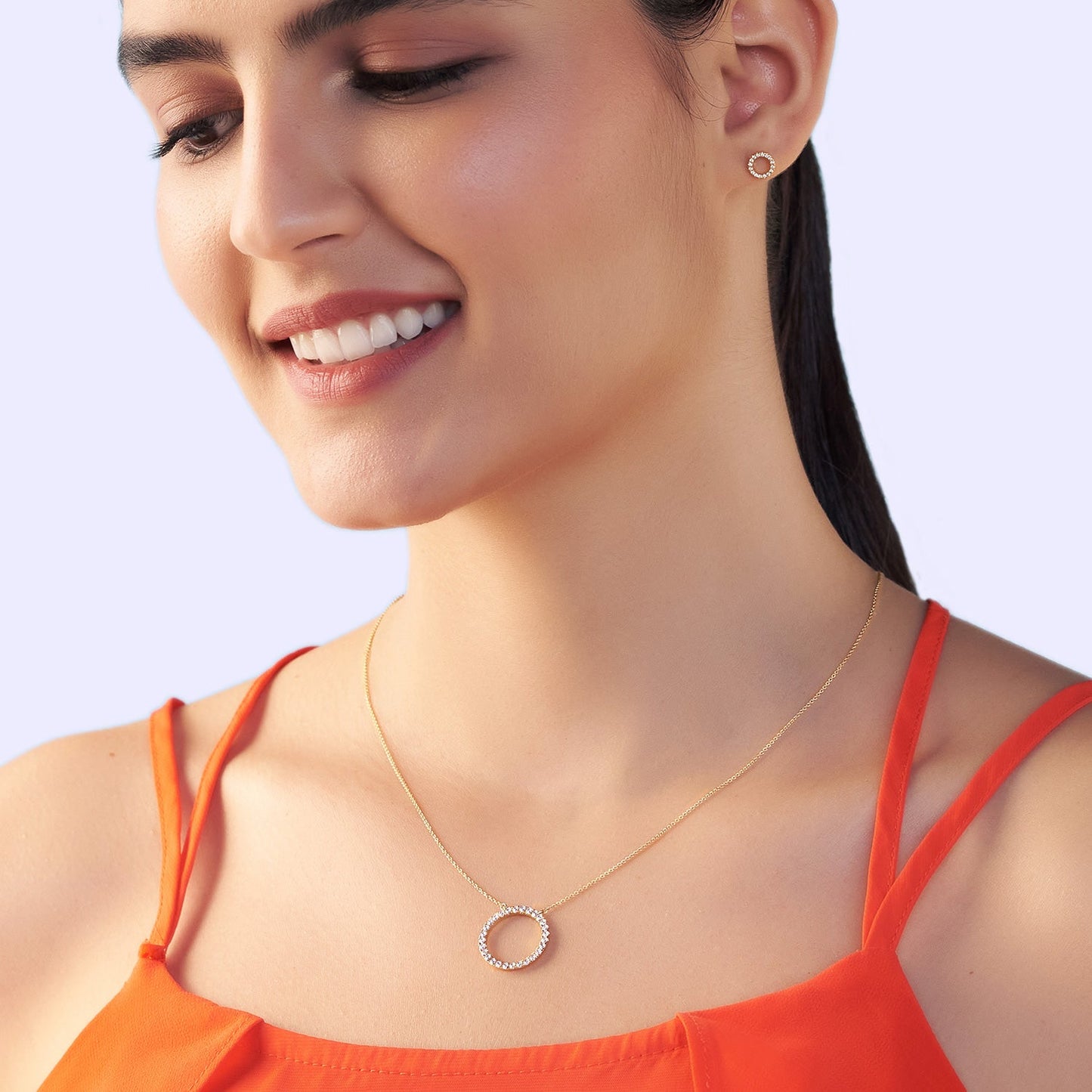 Circular Silhouette Necklace_Product Angle_PCP Hover Image