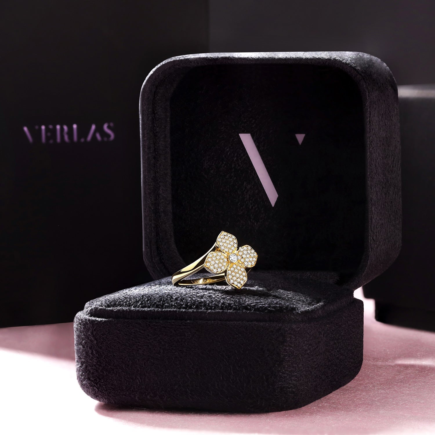 La Fleur Diamond Radiant Ring_Product Angle_Creative Image