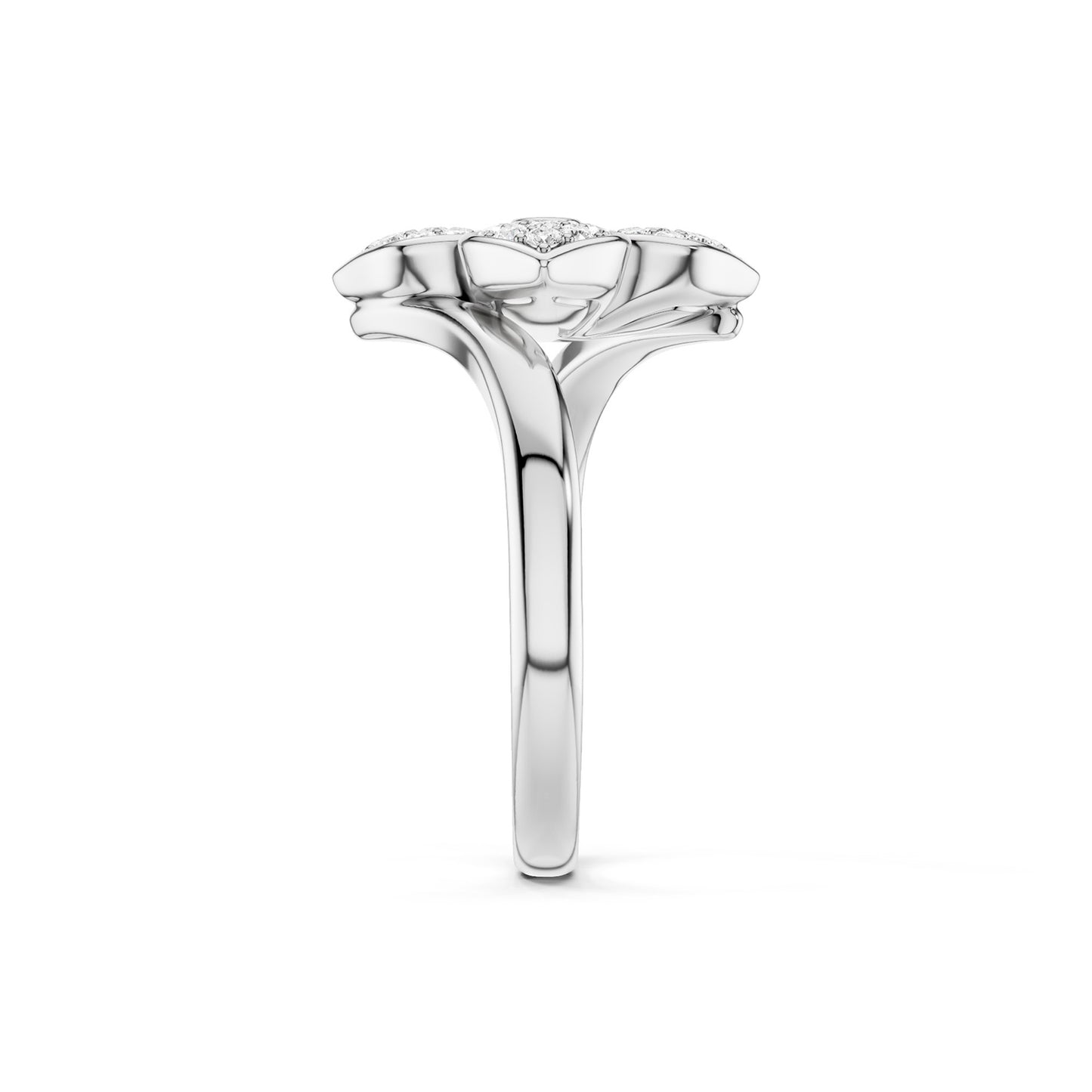 La Fleur Diamond Radiant Ring