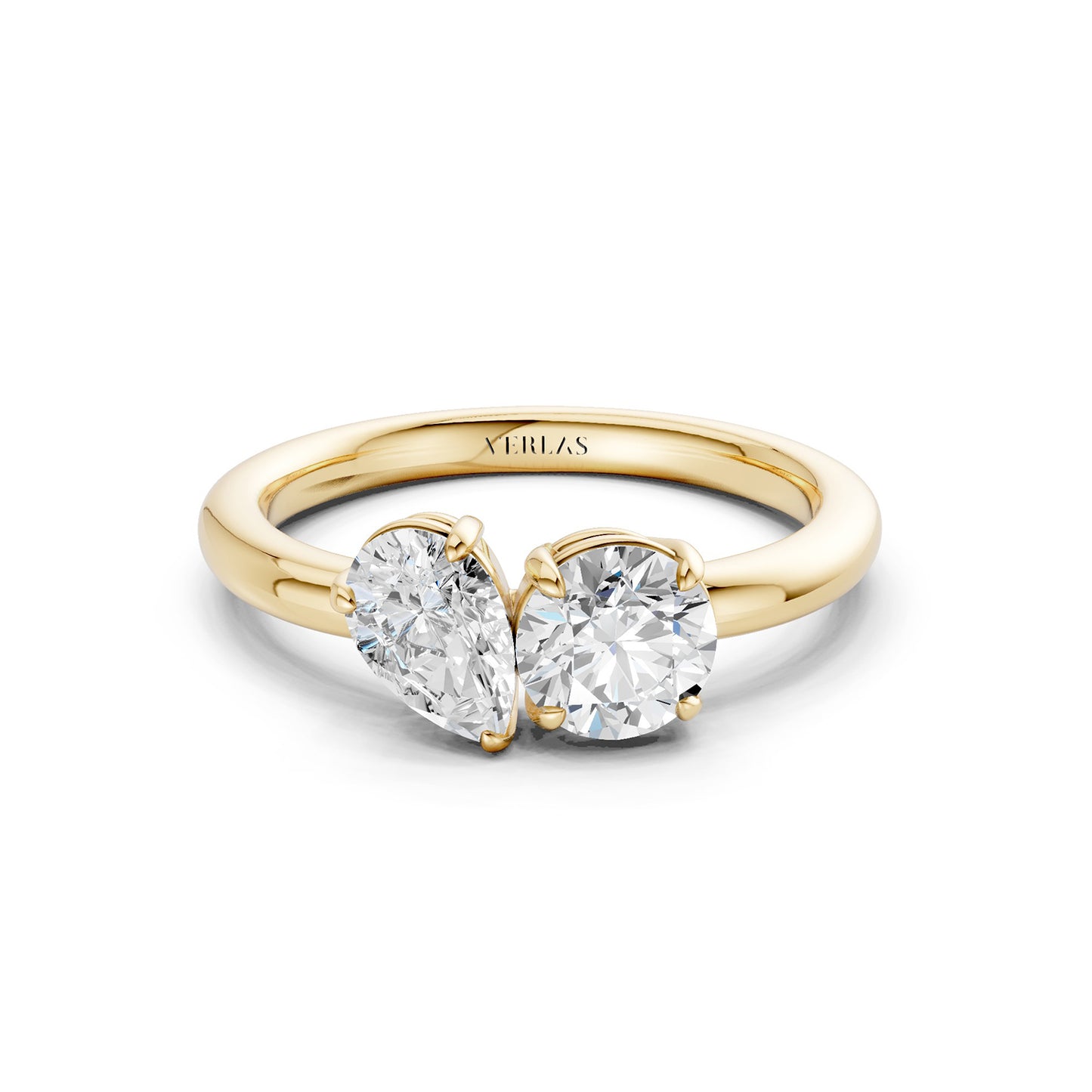 Pear-Round Diamond Toi et Moi Ring