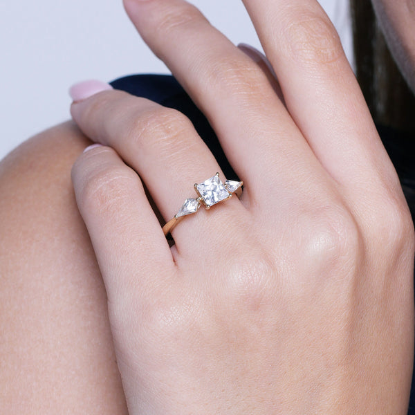 Princess - Kite Trinity Diamond Ring