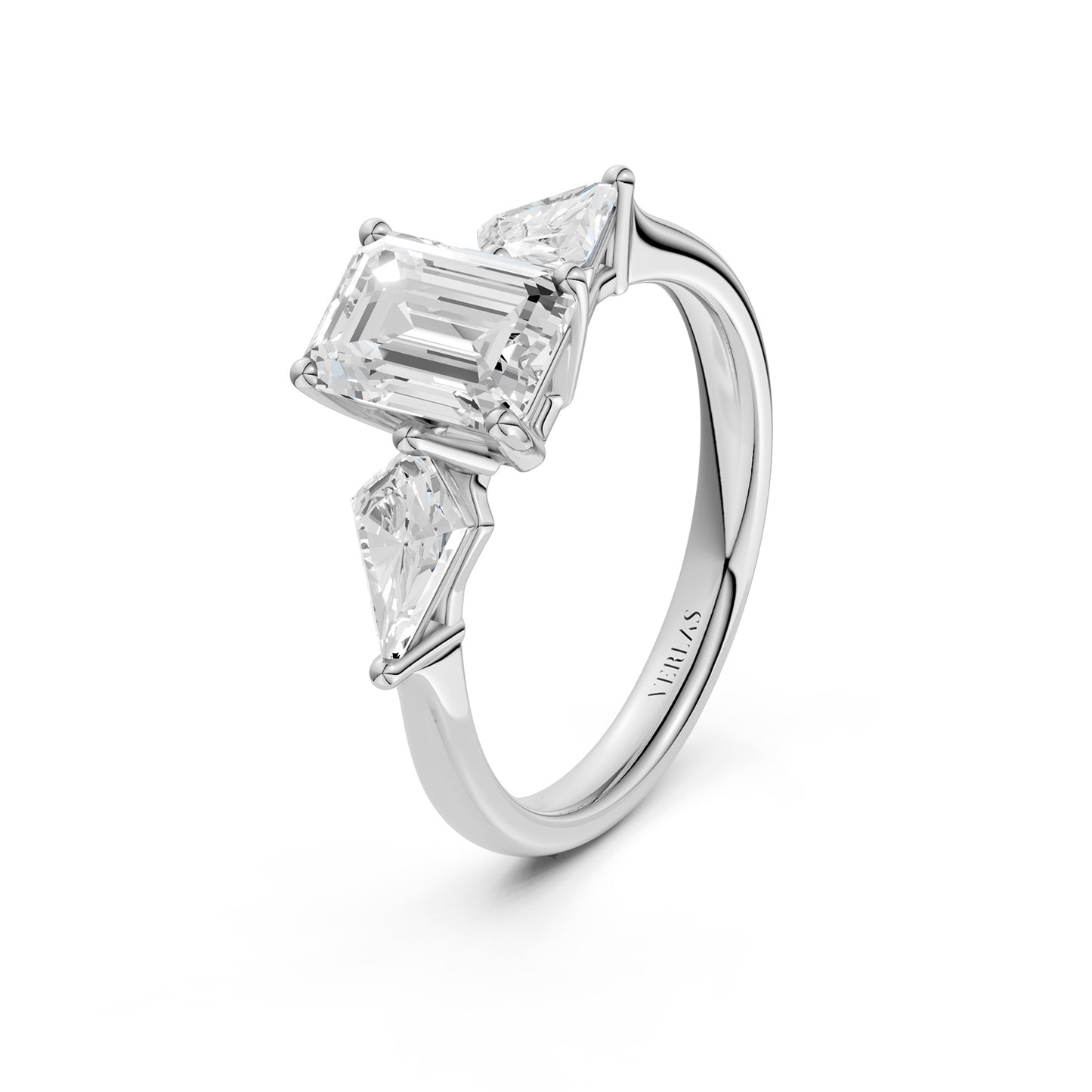 Emerald - Kite Trinity Diamond Ring