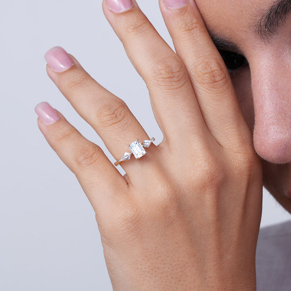 Emerald - Kite Trinity Diamond Ring