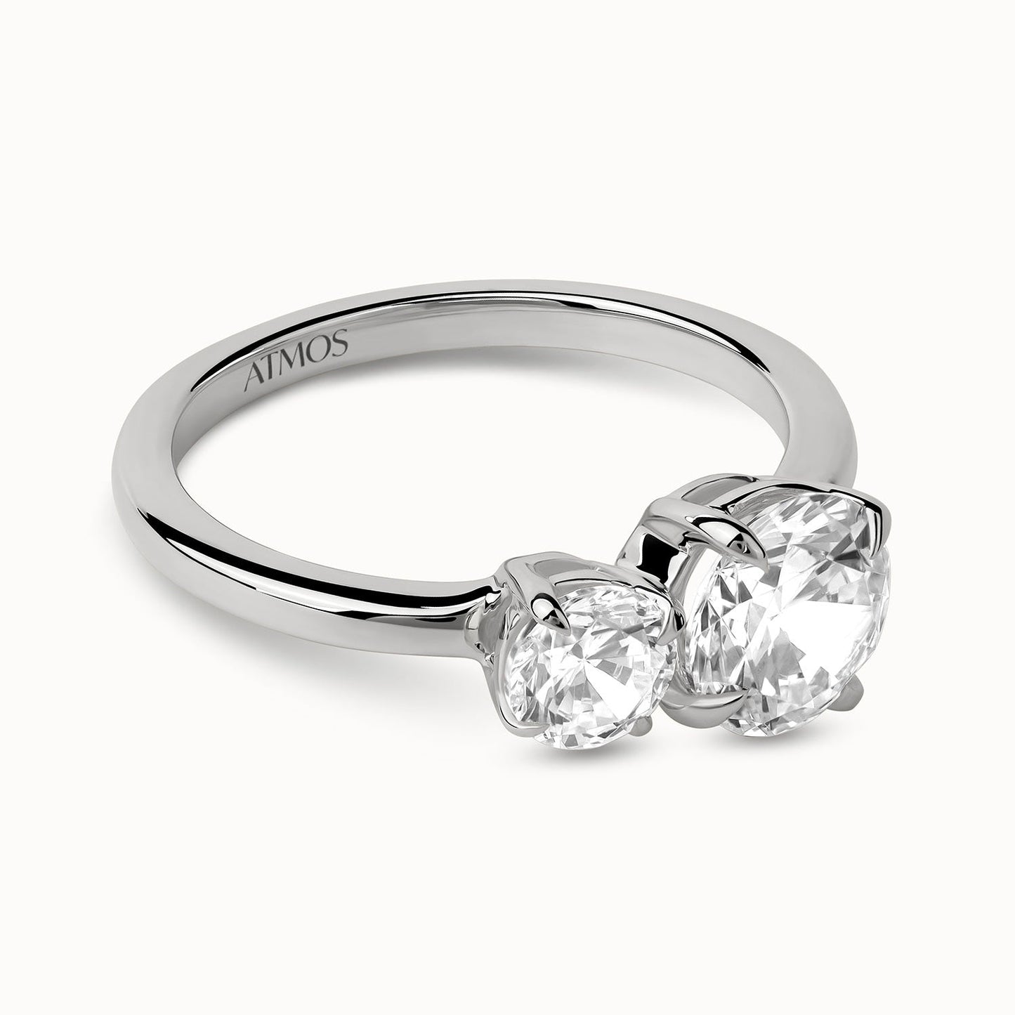 Asymmetrical Round Diamond Toi et Moi Ring