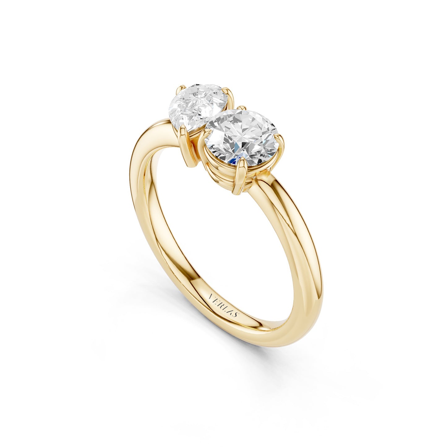 Pear-Round Diamond Toi et Moi Ring