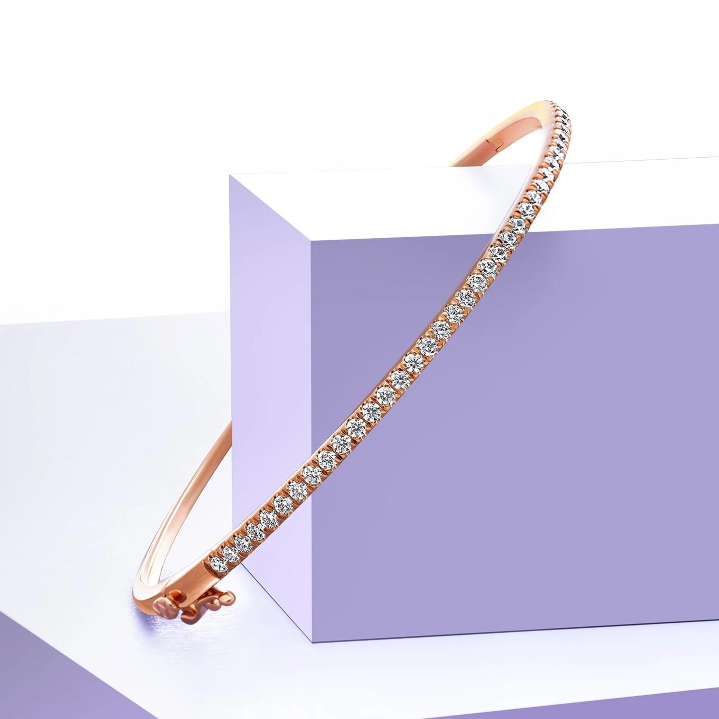 Signature Diamond Bangle_Product Angle_Creative Image