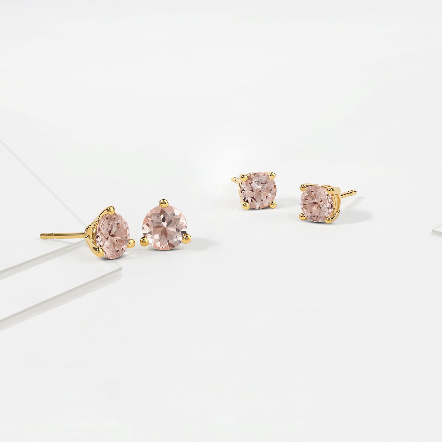 3-Prong Gemstone Round Solitaire Studs_Product Angle_Creative Image