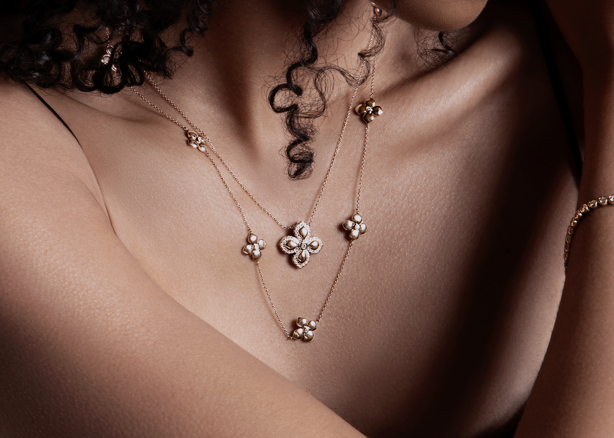 La Fleur Diamond Stationed Necklace Replica